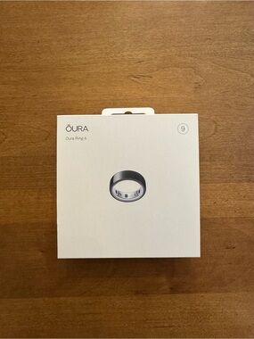 Oura Ring 4 Black - Size 9